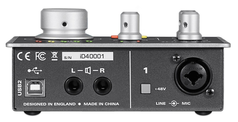 The Audient ID4 audio interface with +48V microphone power supply 